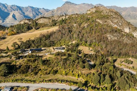 Photo of property in 9 Haast Eagle Road, Mount Creighton, 9371