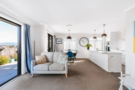 Photo of property in 14 Ridge Drive, Omokoroa, 3114