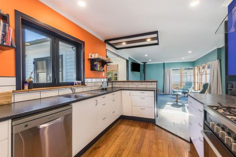 Photo of property in 17 Sharpe Crescent, Wainuiomata, Lower Hutt, 5014