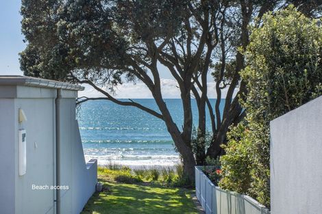 Photo of property in 2/127 Oceanbeach Road, Mount Maunganui, 3116