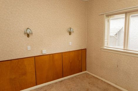 Photo of property in 5 Neidpath Road, Mornington, Dunedin, 9011