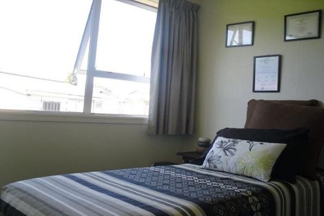 Photo of property in 5 Chartwell Drive, Eltham, 4322