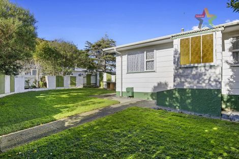 Photo of property in 1 Otira Grove, Kelson, Lower Hutt, 5010