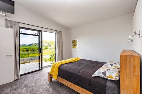 Photo of property in 944 Ruatangata Road, Whangaehu, Whanganui, 4581