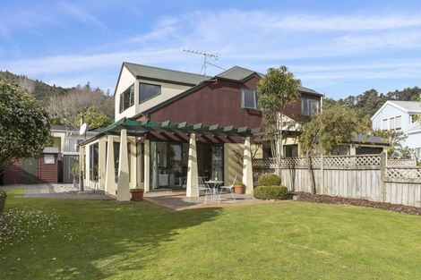 Photo of property in 21b Manuka Street, Stokes Valley, Lower Hutt, 5019