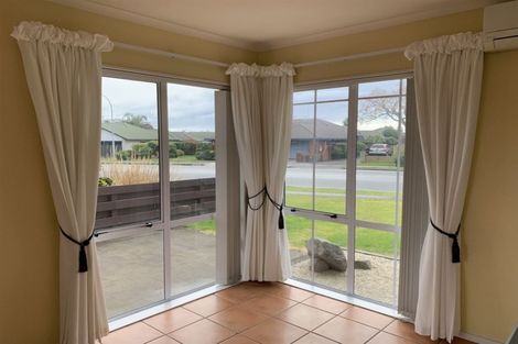 Photo of property in 184 Grenada Street, Mount Maunganui, 3116
