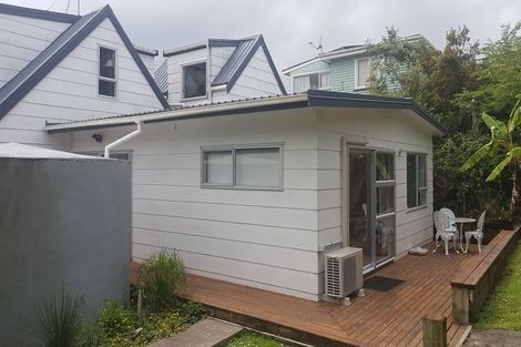 Photo of property in 34 Cedar Terrace, Stanmore Bay, Whangaparaoa, 0932