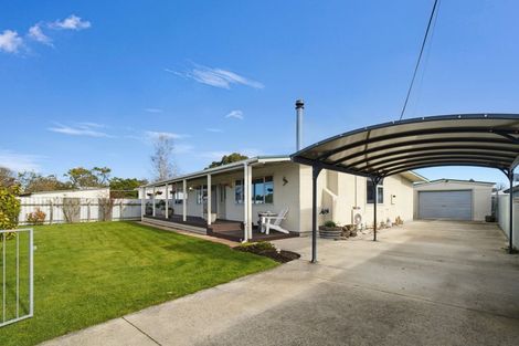 Photo of property in 18 Bell Street, Otane, 4202