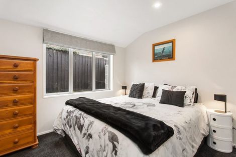 Photo of property in 56 Titirangi Crescent, Parklands, Christchurch, 8083