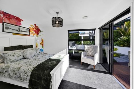 Photo of property in 14 Brooklands Road, Brooklands, New Plymouth, 4310