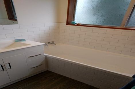 Photo of property in 3/16 Gresford Street, Edgeware, Christchurch, 8013