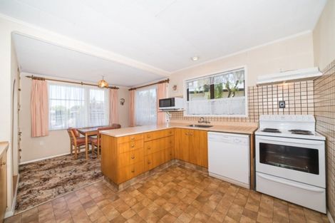 Photo of property in 6 Tern Place, Hokowhitu, Palmerston North, 4410