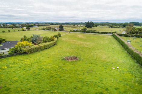 Photo of property in 130 Parewanui Road, Bulls, 4894