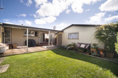 Photo of property in 7 Nairn Crescent, Awapuni, Palmerston North, 4412