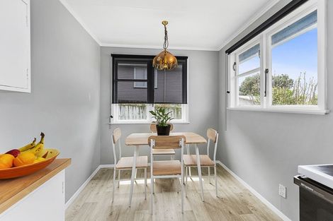 Photo of property in 25 Turkington Street, Tawa, Wellington, 5028