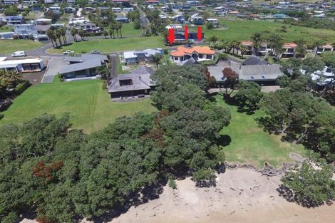 Photo of property in 28 Bayside Drive, Coopers Beach, 0420