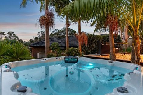 Photo of property in 104 Glendhu Road, Bayview, Auckland, 0629