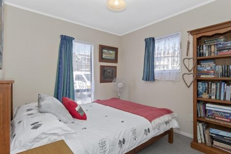 Photo of property in 73 James Cook Drive, Welcome Bay, Tauranga, 3112