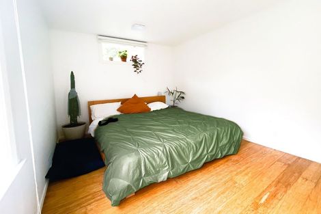 Photo of property in 45a Randwick Road, Northland, Wellington, 6012