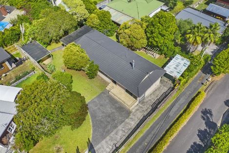 Photo of property in 38a Sunnynook Road, Sunnynook, Auckland, 0620