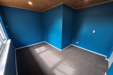 Photo of property in 69 Tarahua Road, Welbourn, New Plymouth, 4310