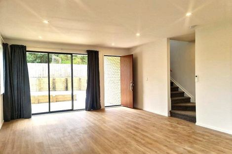 Photo of property in 42c Don Buck Road, Massey, Auckland, 0614