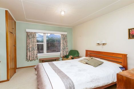 Photo of property in 27 Coronation Street, Waimate, 7924