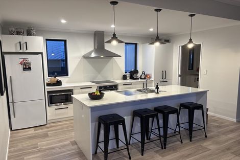 Photo of property in 36 Palliser Place, Milson, Palmerston North, 4414