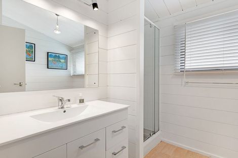 Photo of property in 9 Leeton Drive, Waipukurau, 4200