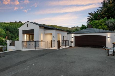Photo of property in 10a Dalefield Drive, Cashmere, Christchurch, 8022
