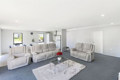 Photo of property in 2 Fitzpatricks Lane, Linwood, Christchurch, 8062