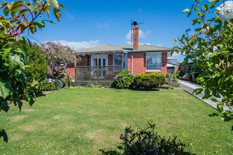 Photo of property in 28 Ewen Road, Temuka, 7920