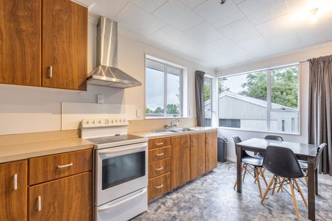 Photo of property in 4 Cambridge Terrace, East Gore, Gore, 9710