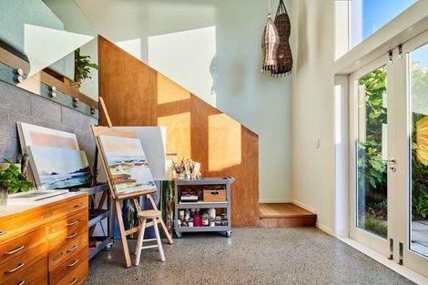 Photo of property in 18 Arawa Street, Raumati Beach, Paraparaumu, 5032