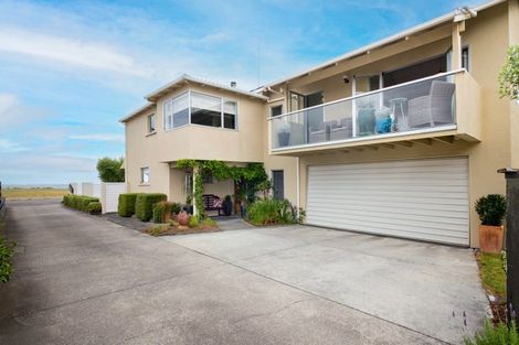 Photo of property in 31 The Esplanade, Westshore, Napier, 4110