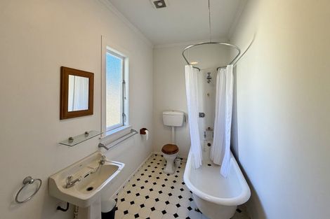 Photo of property in 8 Blythe Street, Berhampore, Wellington, 6023
