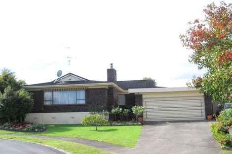 Photo of property in 36 Tyrian Close, Half Moon Bay, Auckland, 2012