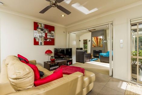 Photo of property in 58 English Oak Drive, Schnapper Rock, Auckland, 0632