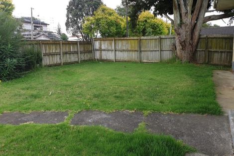 Photo of property in 16 Gifford Road, Papatoetoe, Auckland, 2025