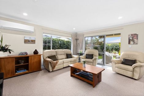 Photo of property in 50d Puketapu Road, Taradale, Napier, 4112