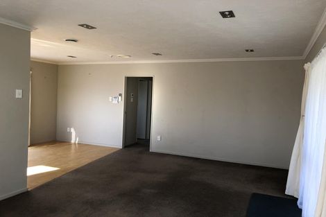 Photo of property in 15 Fenchurch Grove, Stokes Valley, Lower Hutt, 5019