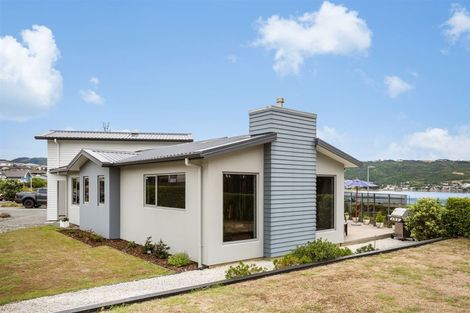 Photo of property in 2 John Burke Drive, Aotea, Porirua, 5024