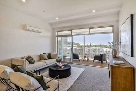 Photo of property in 141 Hibiscus Drive, Orewa, 0931