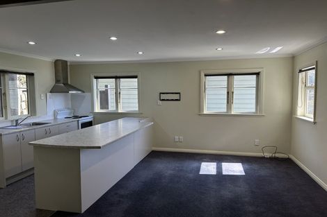 Photo of property in 42 Raroa Road, Kelburn, Wellington, 6012