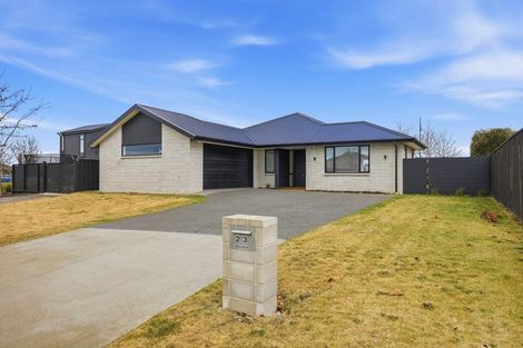 Photo of property in 23 Aroha Street, Pegasus, 7612