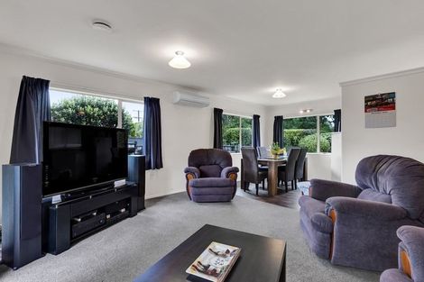 Photo of property in 122 Clawton Street, Westown, New Plymouth, 4310