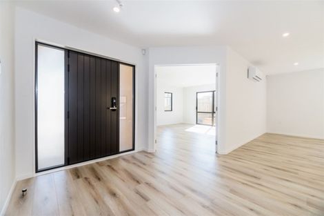 Photo of property in 13 Shibata Rise, Ranui, Auckland, 0612