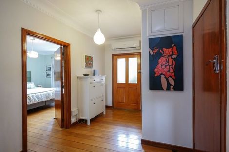 Photo of property in 174 Signal Hill Road, Opoho, Dunedin, 9010