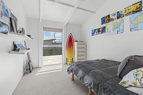 Photo of property in 46 Donnelly Street, Oakura, 4314