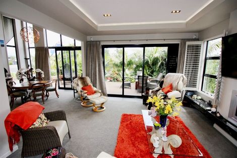 Photo of property in 8 Sara Way, Whitianga, 3510